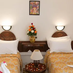 2* Hotel Sindibad